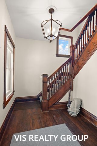 627 Fulton Avenue, Grand Haven City, MI 49417