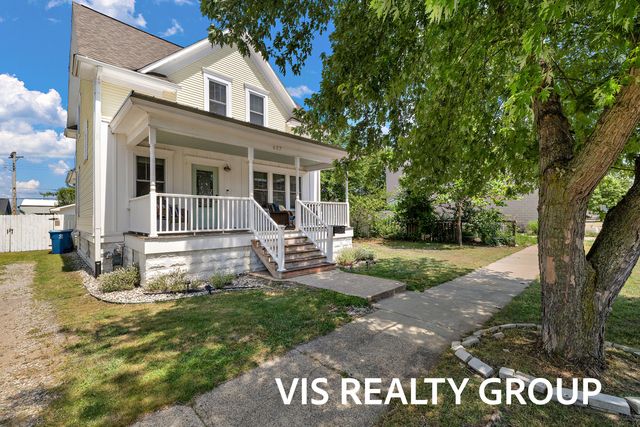 627 Fulton Avenue, Grand Haven City, MI 49417