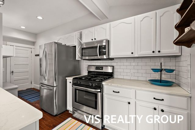627 Fulton Avenue, Grand Haven City, MI 49417