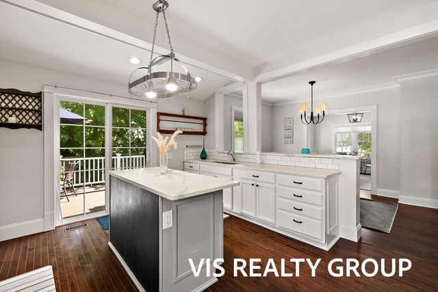 627 Fulton Avenue, Grand Haven City, MI 49417