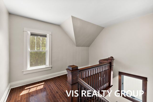 627 Fulton Avenue, Grand Haven City, MI 49417