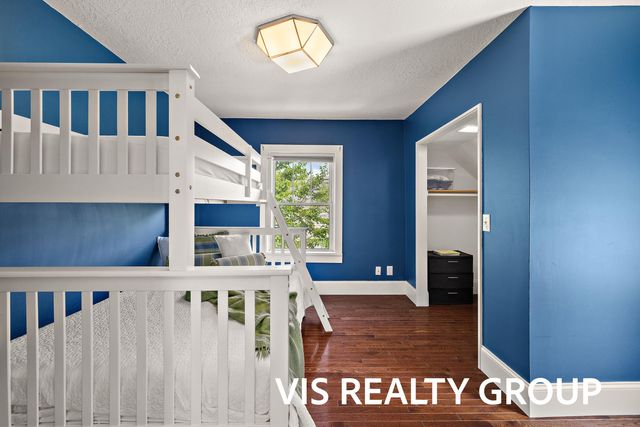 627 Fulton Avenue, Grand Haven City, MI 49417