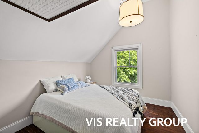 627 Fulton Avenue, Grand Haven City, MI 49417
