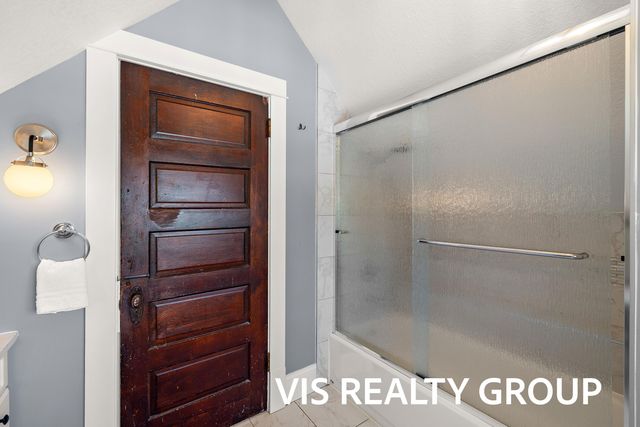 627 Fulton Avenue, Grand Haven City, MI 49417