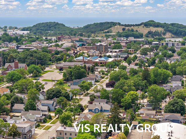 627 Fulton Avenue, Grand Haven City, MI 49417