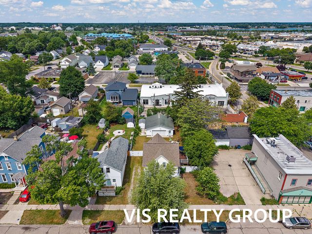 627 Fulton Avenue, Grand Haven City, MI 49417
