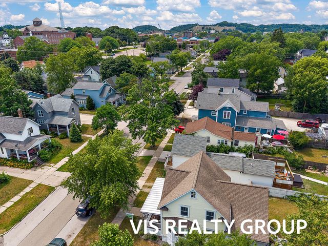 627 Fulton Avenue, Grand Haven City, MI 49417