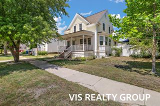 627 Fulton Avenue, Grand Haven City, MI 49417