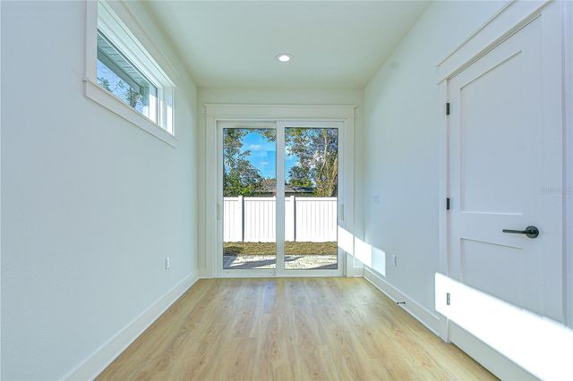 3213 W AILEEN STREET, Tampa, FL 33607