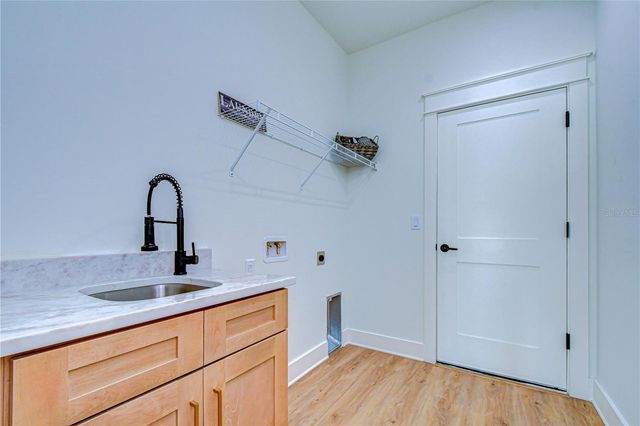 3213 W AILEEN STREET, Tampa, FL 33607