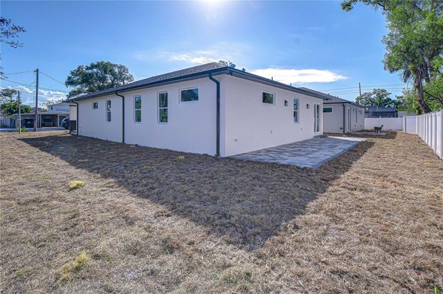 3213 W AILEEN STREET, Tampa, FL 33607