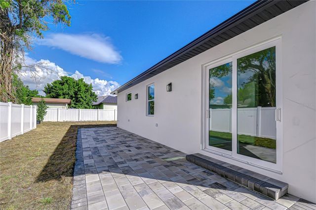 3213 W AILEEN STREET, Tampa, FL 33607