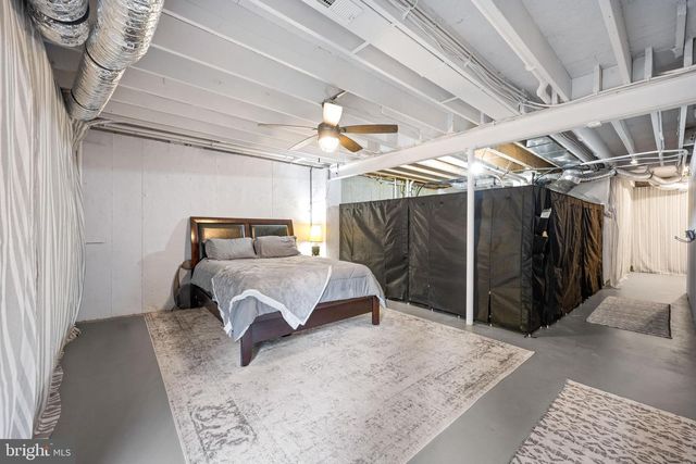 17 SOUTHWIND DR, Blackwood, NJ 08012