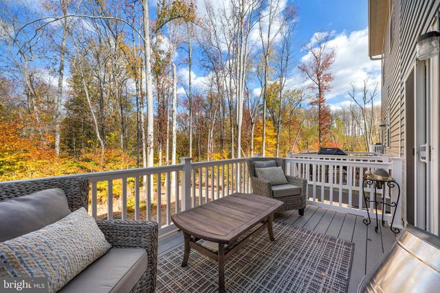 17 SOUTHWIND DR, Blackwood, NJ 08012