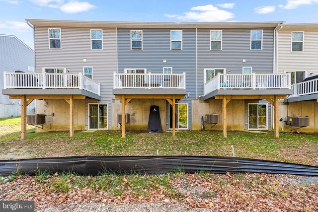 17 SOUTHWIND DR, Blackwood, NJ 08012