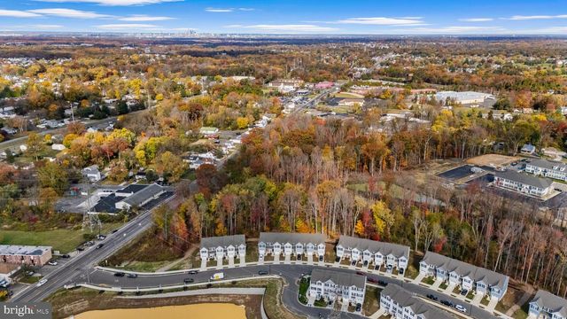 17 SOUTHWIND DR, Blackwood, NJ 08012