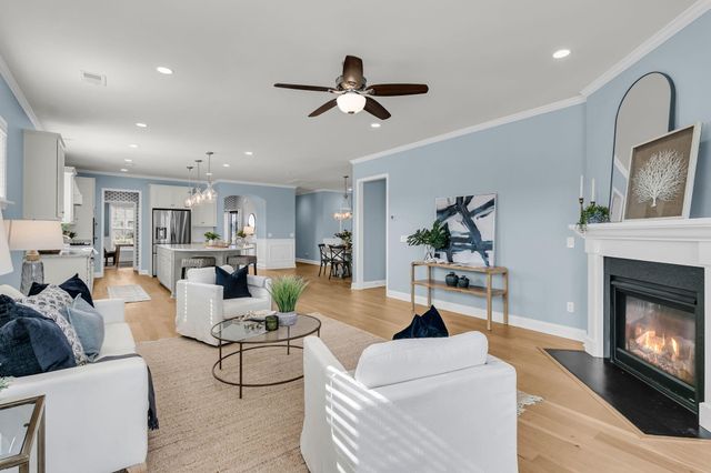 102 Garden Gate Way, Summerville, SC 29486