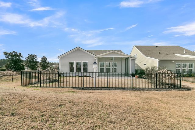 102 Garden Gate Way, Summerville, SC 29486