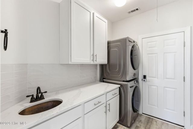 1014 Wild Dunes Circle, Wilmington, NC 28411