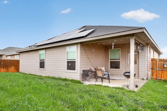 4501 Corktree Lane, Fort Worth, TX 76036