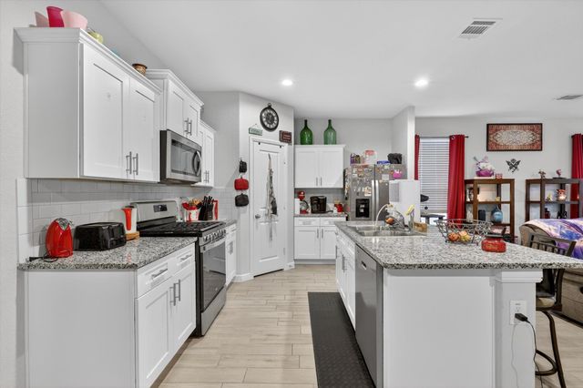 4501 Corktree Lane, Fort Worth, TX 76036