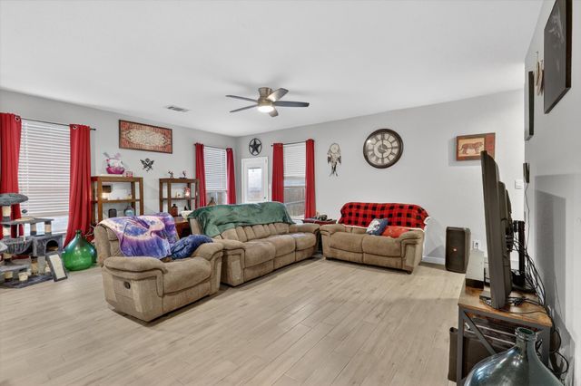 4501 Corktree Lane, Fort Worth, TX 76036