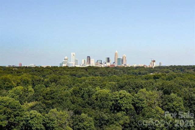 6124 Bridle Creek Drive, Charlotte, NC 28214