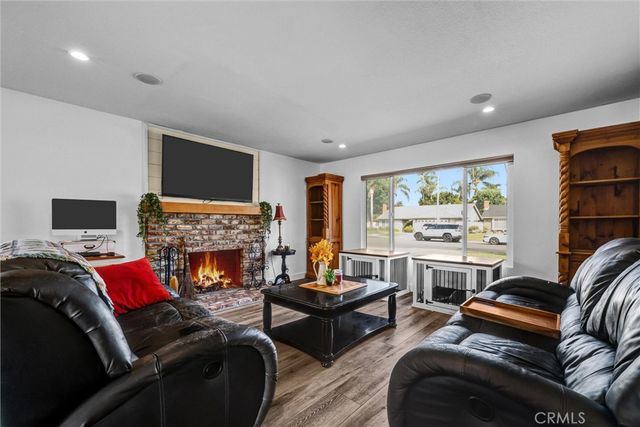 14442 Pinebrook, Tustin, CA 92780