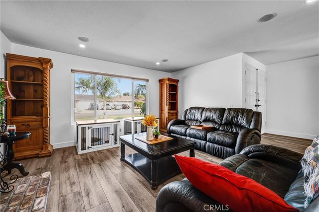 14442 Pinebrook, Tustin, CA 92780
