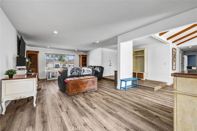 14442 Pinebrook, Tustin, CA 92780