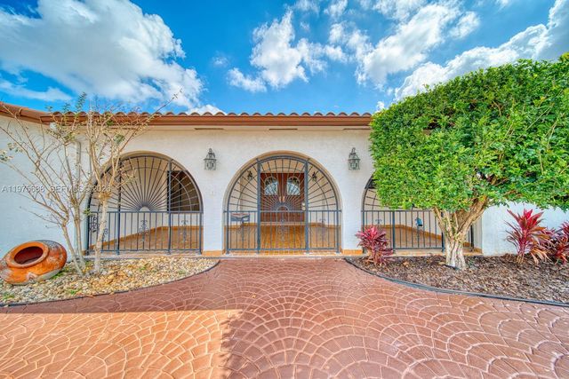 3815 SW 125th Ave, Miami, FL 33175