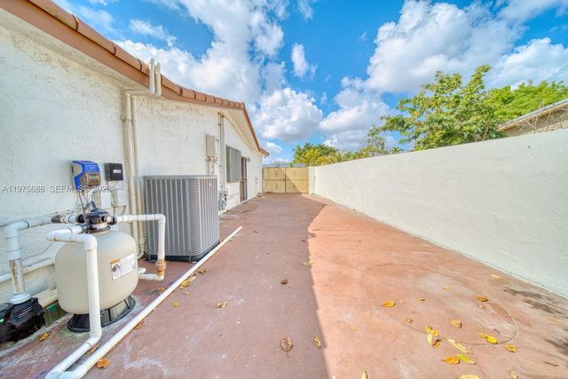 3815 SW 125th Ave, Miami, FL 33175