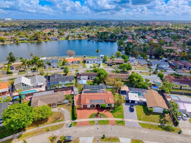 3815 SW 125th Ave, Miami, FL 33175