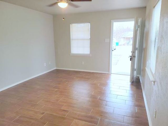 114 Opal Street, Waxahachie, TX 75165