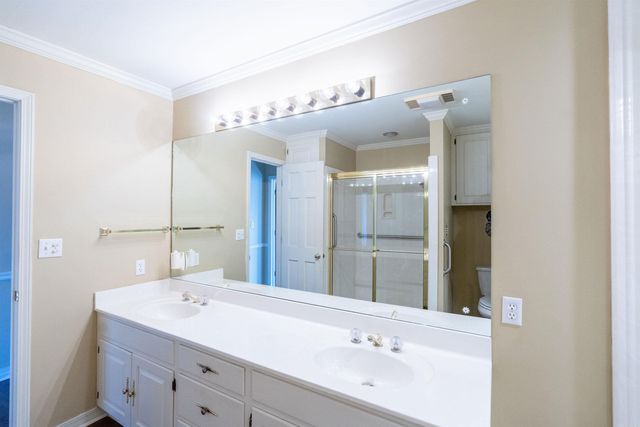 118 Red Oak Dr, Searcy, AR 72143