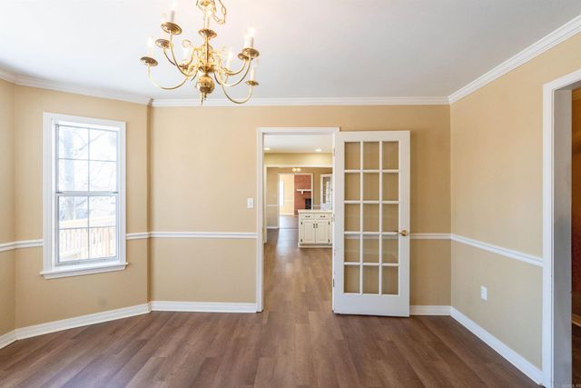 118 Red Oak Dr, Searcy, AR 72143