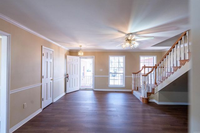 118 Red Oak Dr, Searcy, AR 72143