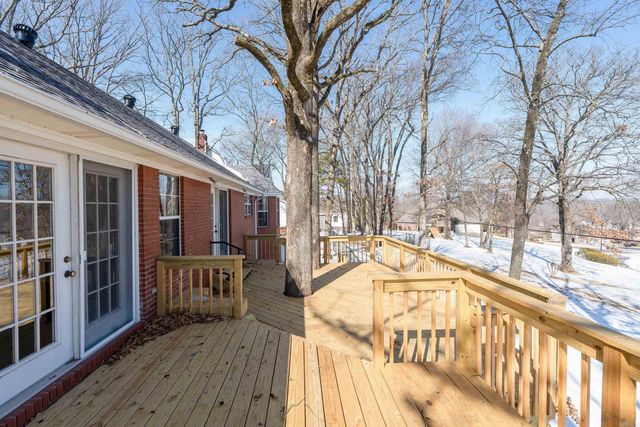 118 Red Oak Dr, Searcy, AR 72143