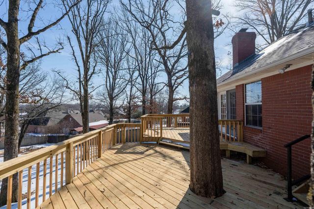 118 Red Oak Dr, Searcy, AR 72143