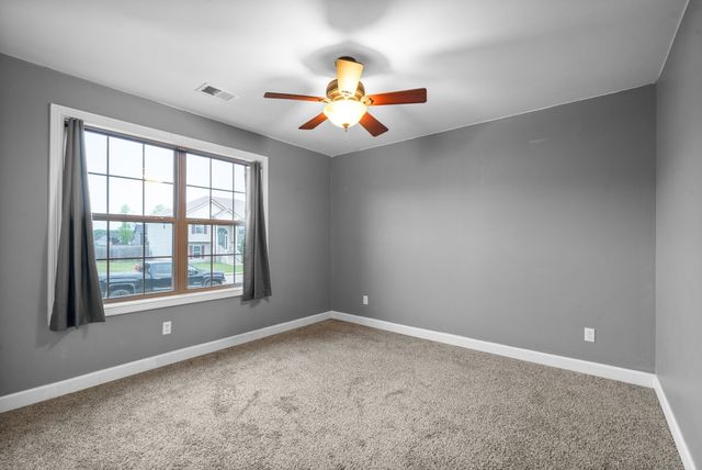 729 Tidwell Dr, Clarksville, TN 37042