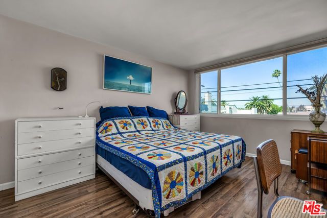 421 S La Fayette Park Place 210, Los Angeles, CA 90057