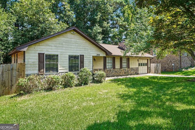 3011 Menlo Park Drive, Rex, GA 30273