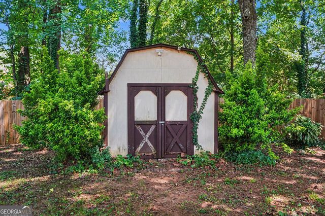 3011 Menlo Park Drive, Rex, GA 30273