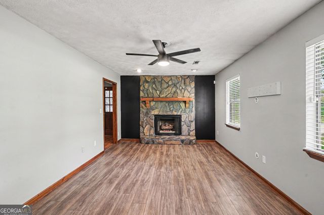 3011 Menlo Park Drive, Rex, GA 30273