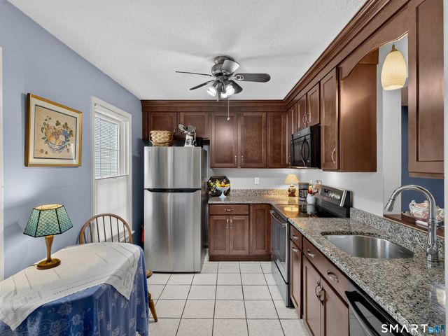 54 Rope Ferry Road H133, Waterford, CT 06385