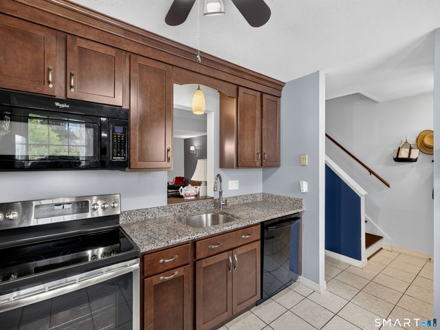 54 Rope Ferry Road H133, Waterford, CT 06385