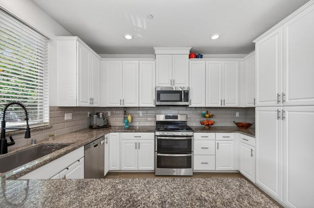 12548 Ivywild Ct, Rancho Cordova, CA 95742