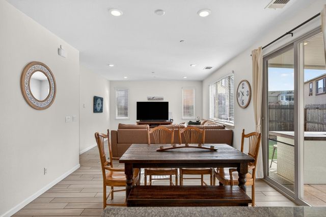 12548 Ivywild Ct, Rancho Cordova, CA 95742