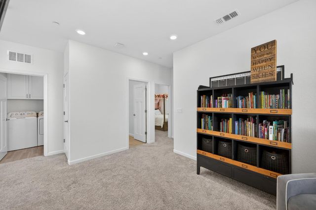 12548 Ivywild Ct, Rancho Cordova, CA 95742