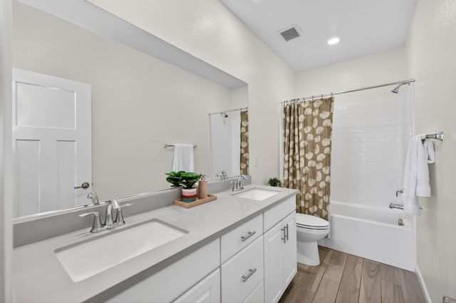 12548 Ivywild Ct, Rancho Cordova, CA 95742